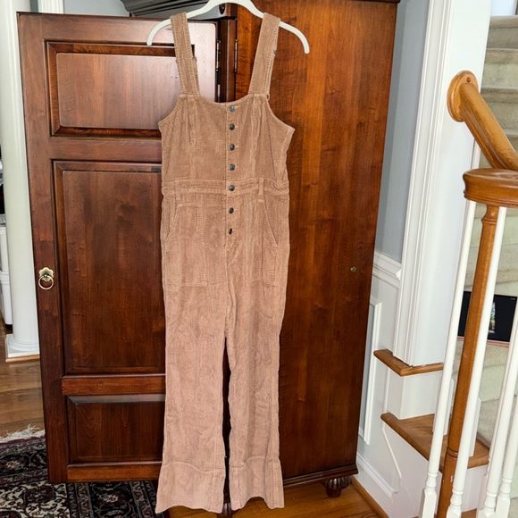 NWT Aerie Kick Flare Corduroy Overalls - Picture 5 of 13